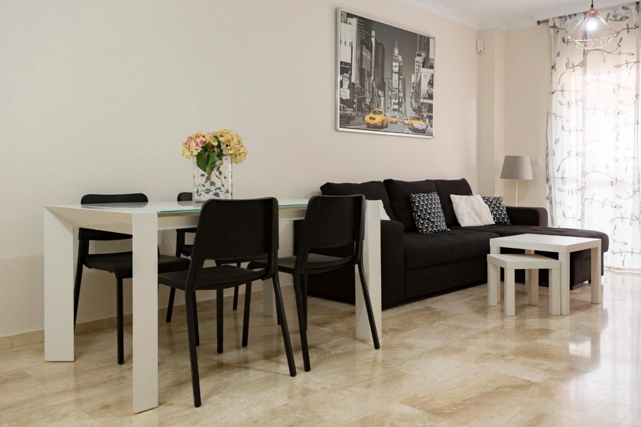 Apartamento Malaga Jalon Apartment Ngoại thất bức ảnh
